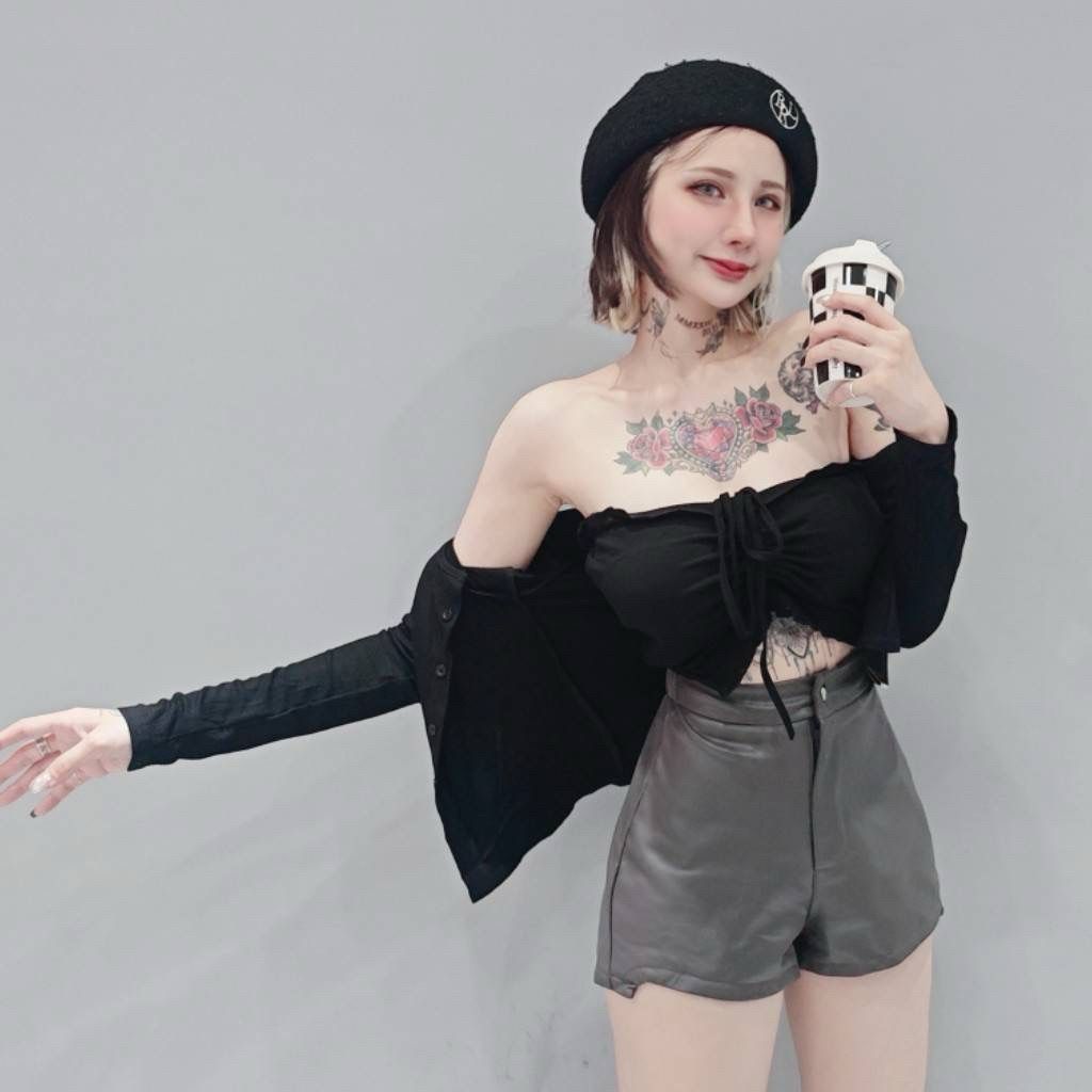 tw-11134207-81ztm-mehzaktum77qeb