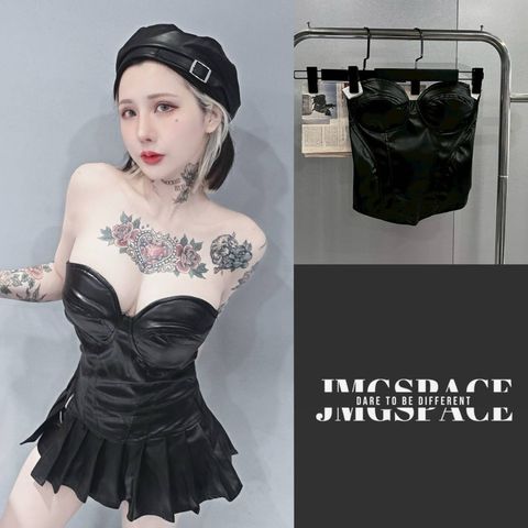 tw-11134207-81zth-mejdyioo2pz82c