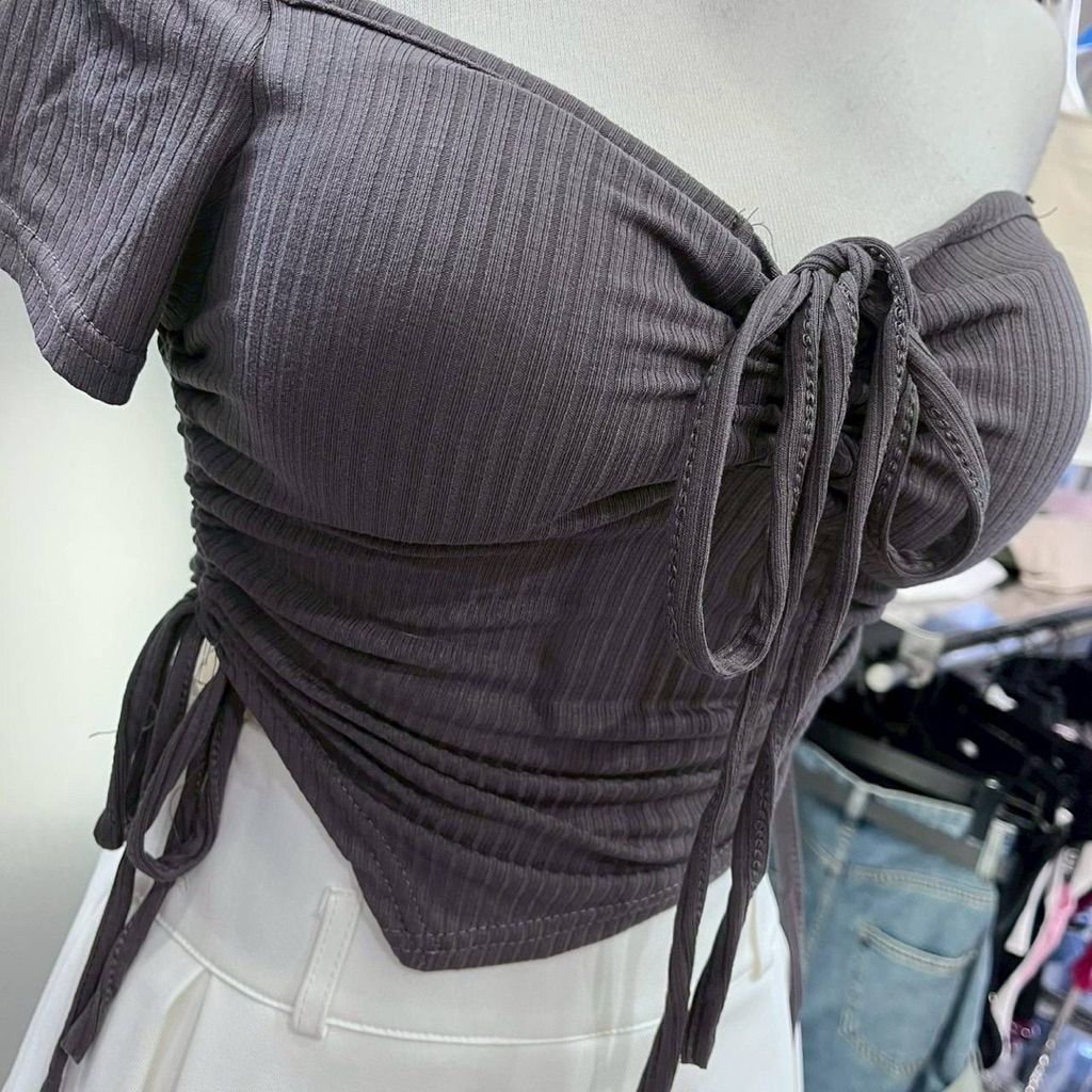 tw-11134207-81ztg-meu9swrb5beqf9