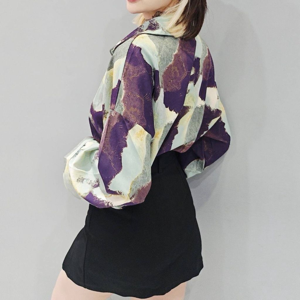 tw-11134207-81ztg-mez5jvr7c3kd3c