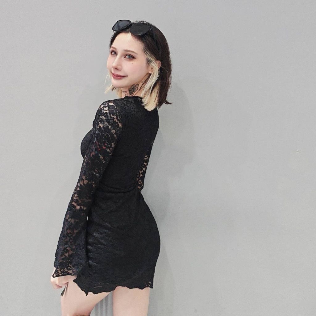 tw-11134207-81ztm-mf0i0k343aiy88