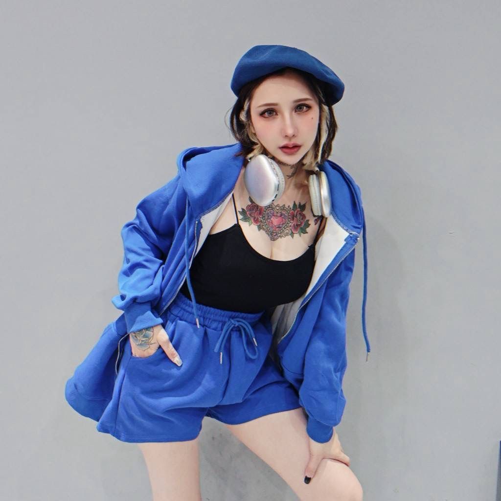 tw-11134207-81ztm-mf2tf7ng48i4ac