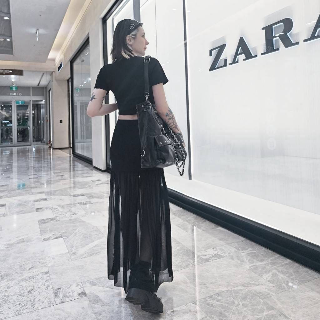 tw-11134207-81ztc-mf8cvn7bspos98