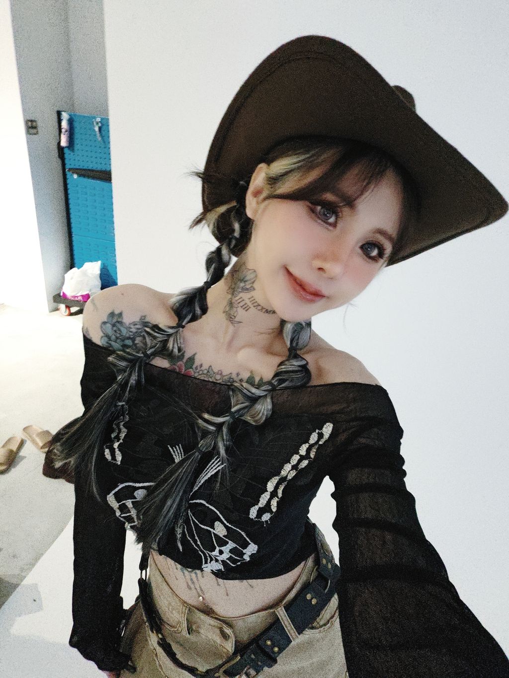 MEITU_20251001_232046778