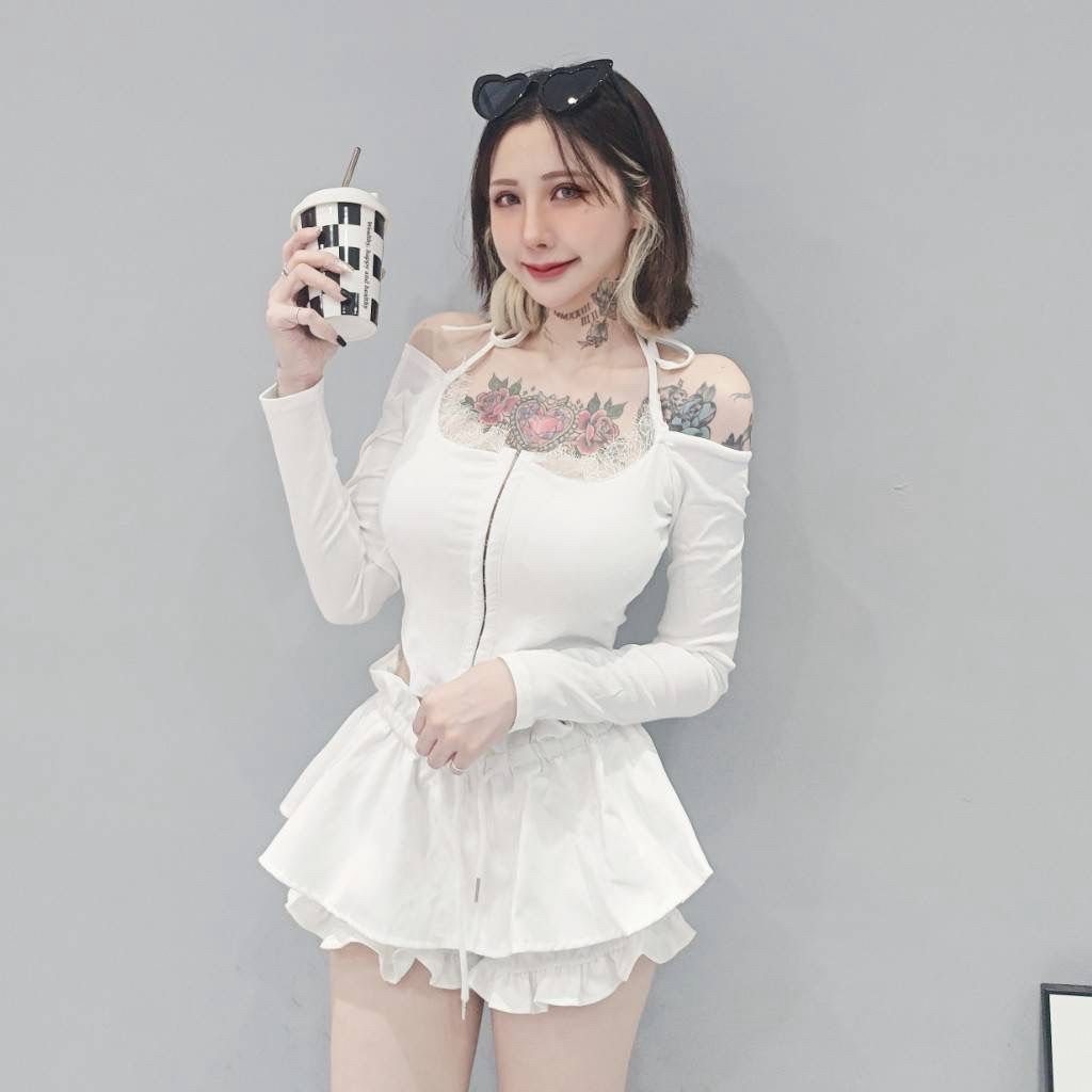 tw-11134207-81ztk-mfl77vqtn28d4d