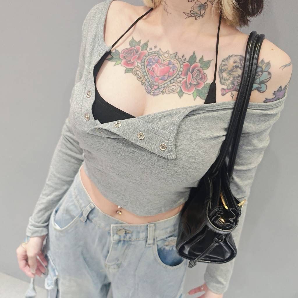 tw-11134207-81ztq-mfm9p86hqadn4a