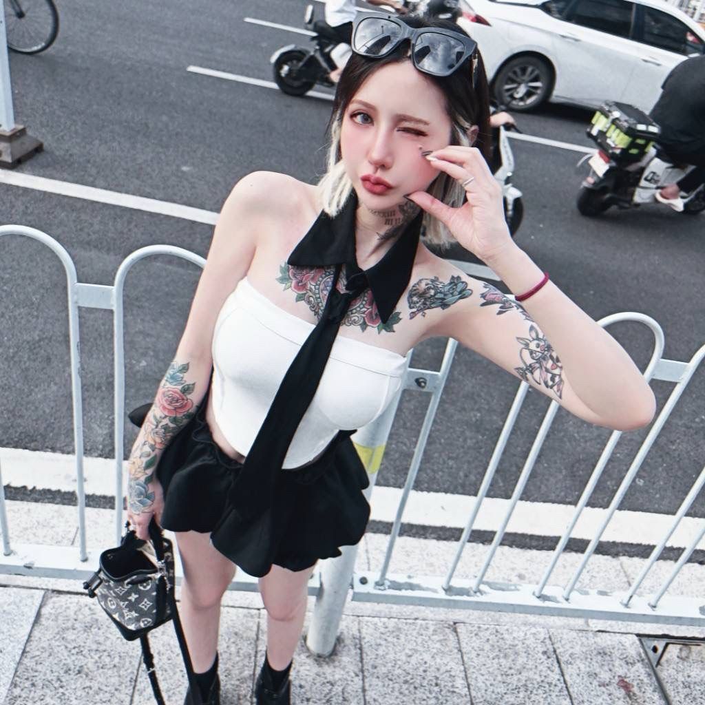 tw-11134207-81ztg-mfxi5r9mbxfw3b