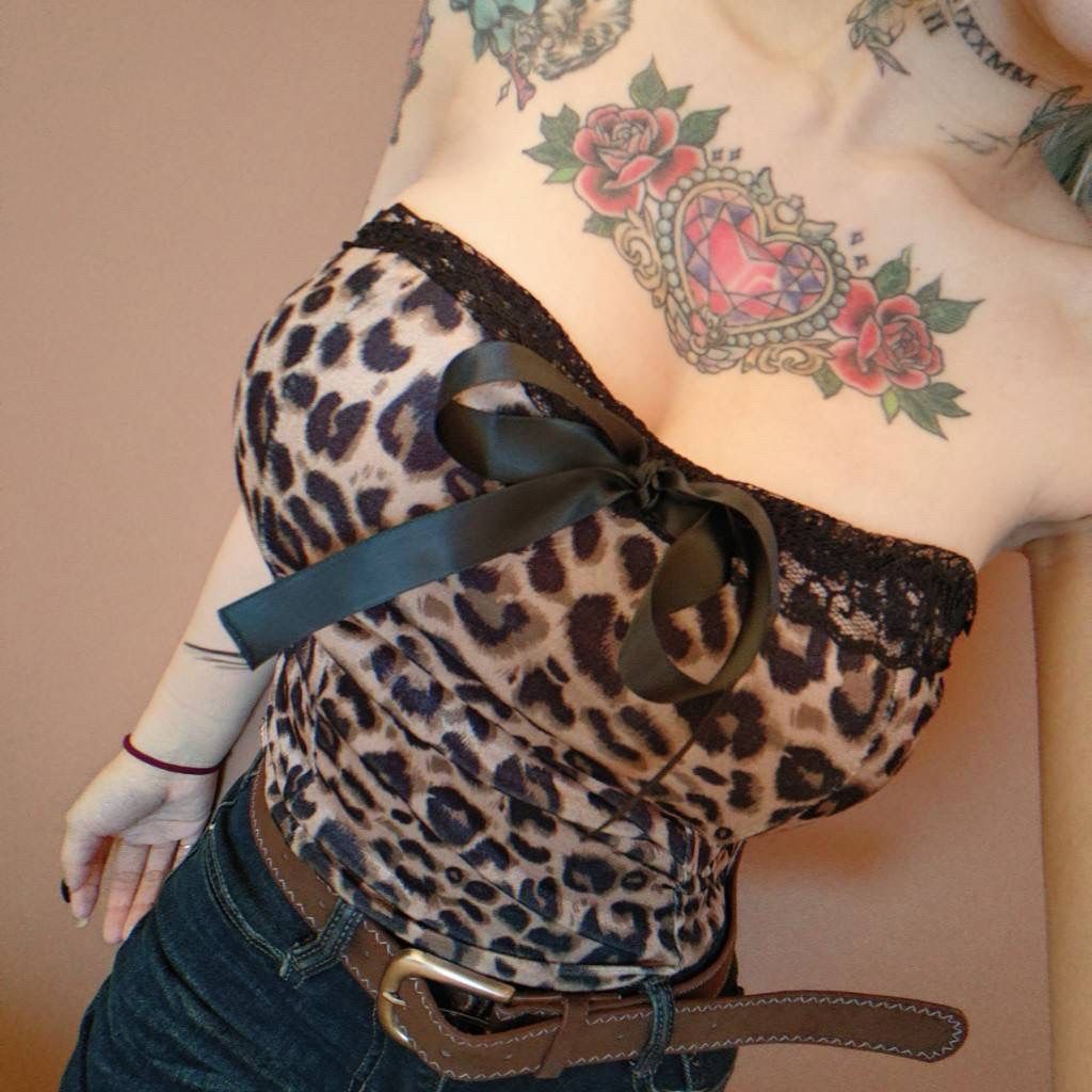 tw-11134207-81ztl-mfzh9fabolxr3b