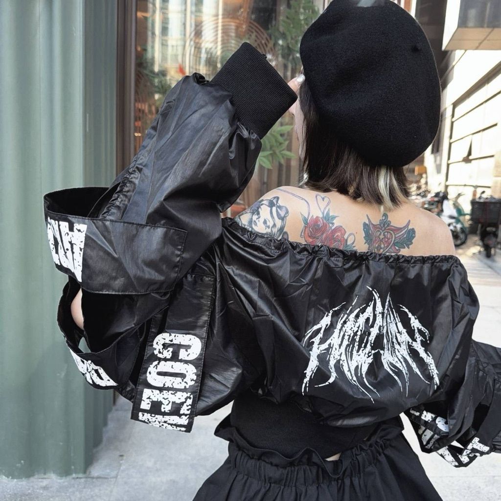 tw-11134207-81ztq-mg0zejzchc7c51