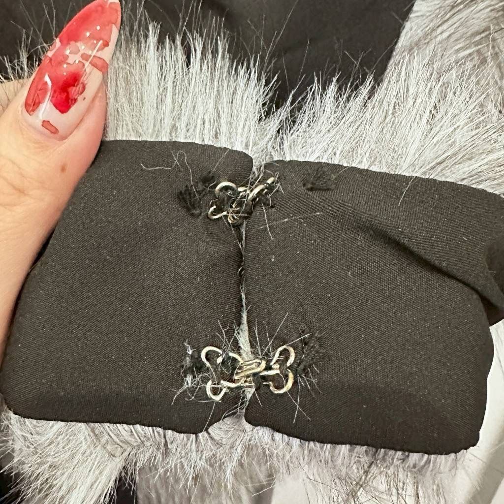 tw-11134207-81ztm-mgb27f9td2q48c