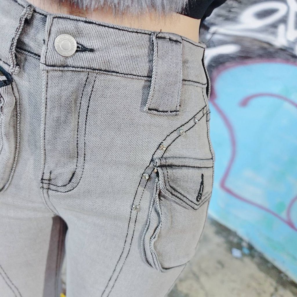 tw-11134207-81ztp-mgb1zomd0oay0f