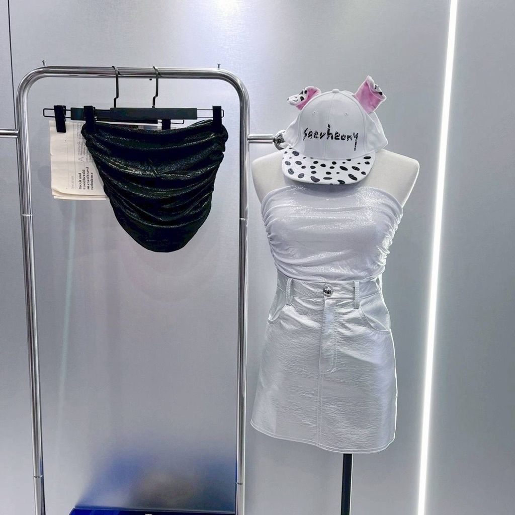 tw-11134207-81ztm-mgd9jg3vp3bd44