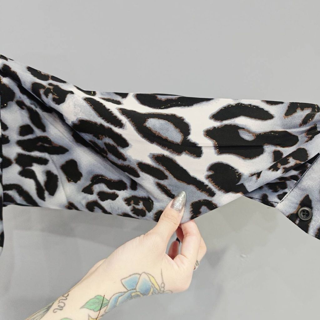 tw-11134207-81ztj-mgf77cvt4s2786