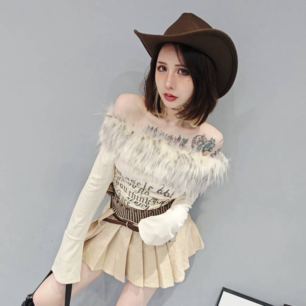 tw-11134207-81ztl-mghkt38ni80cf2