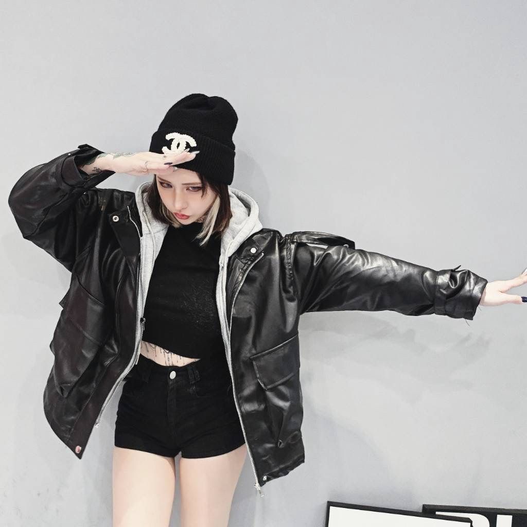 tw-11134207-81ztj-mgksee21yrdb70