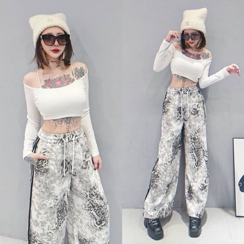 tw-11134207-81ztp-mgovphr7gu8b79