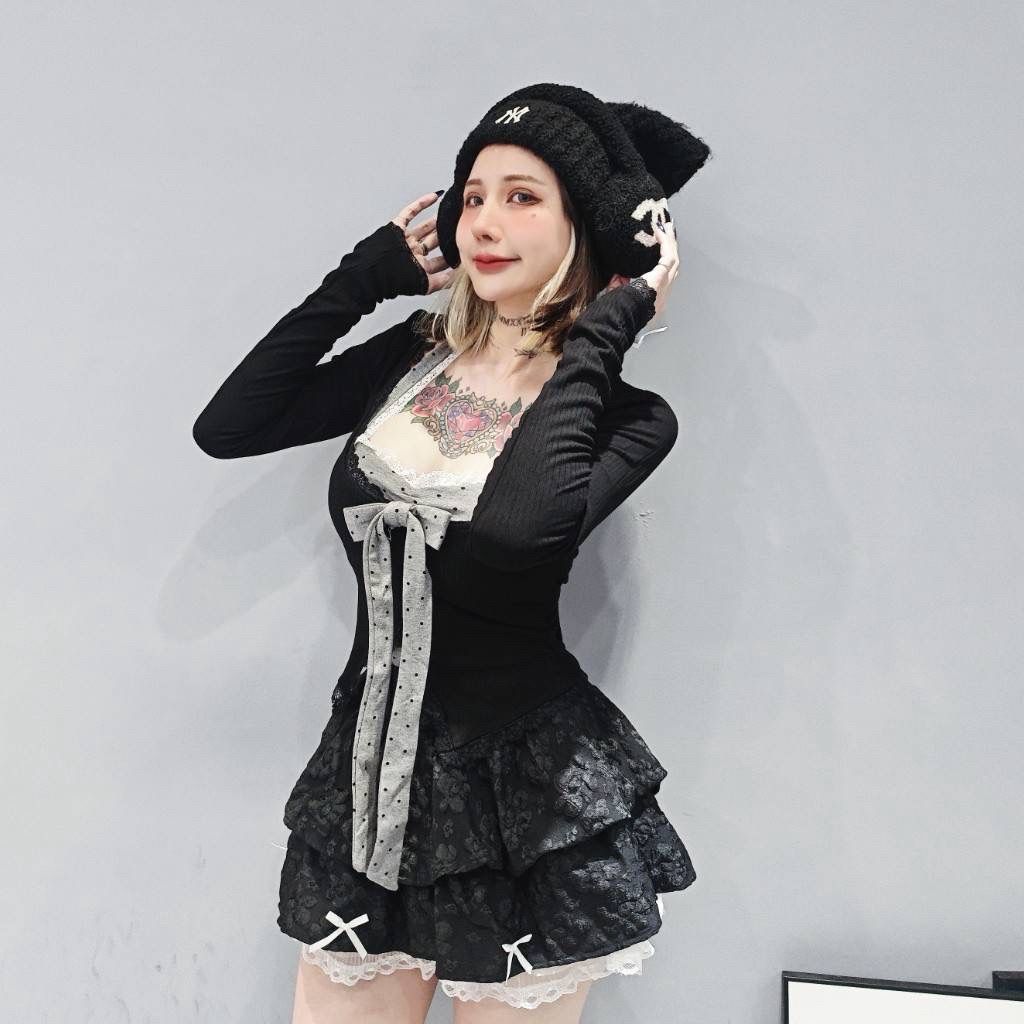 tw-11134207-81ztn-mgovno9rxpu0c2