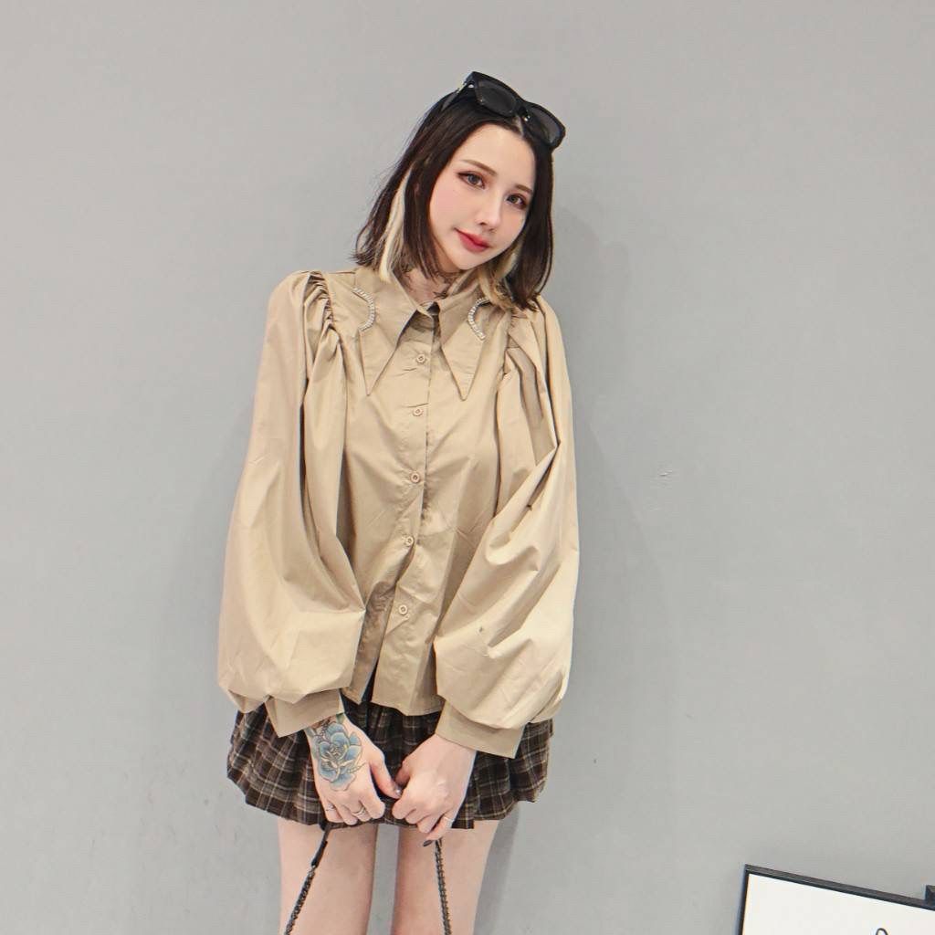 tw-11134207-81ztc-mgp7hffw4d8o7b