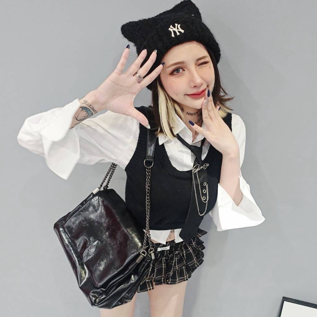 tw-11134207-81zth-mgq7dwrf71u3d9