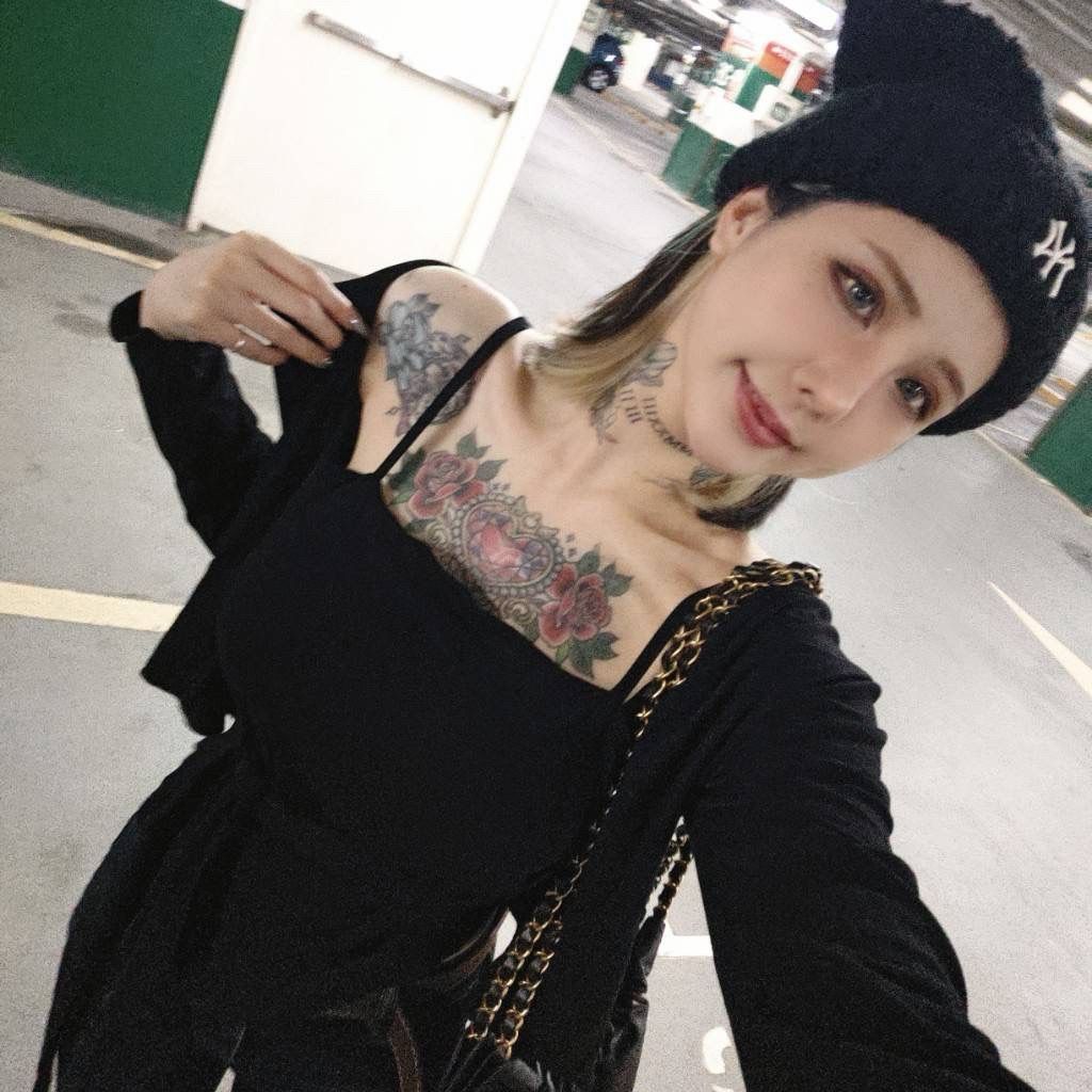 tw-11134207-81ztg-mgulxenlgt1lfb