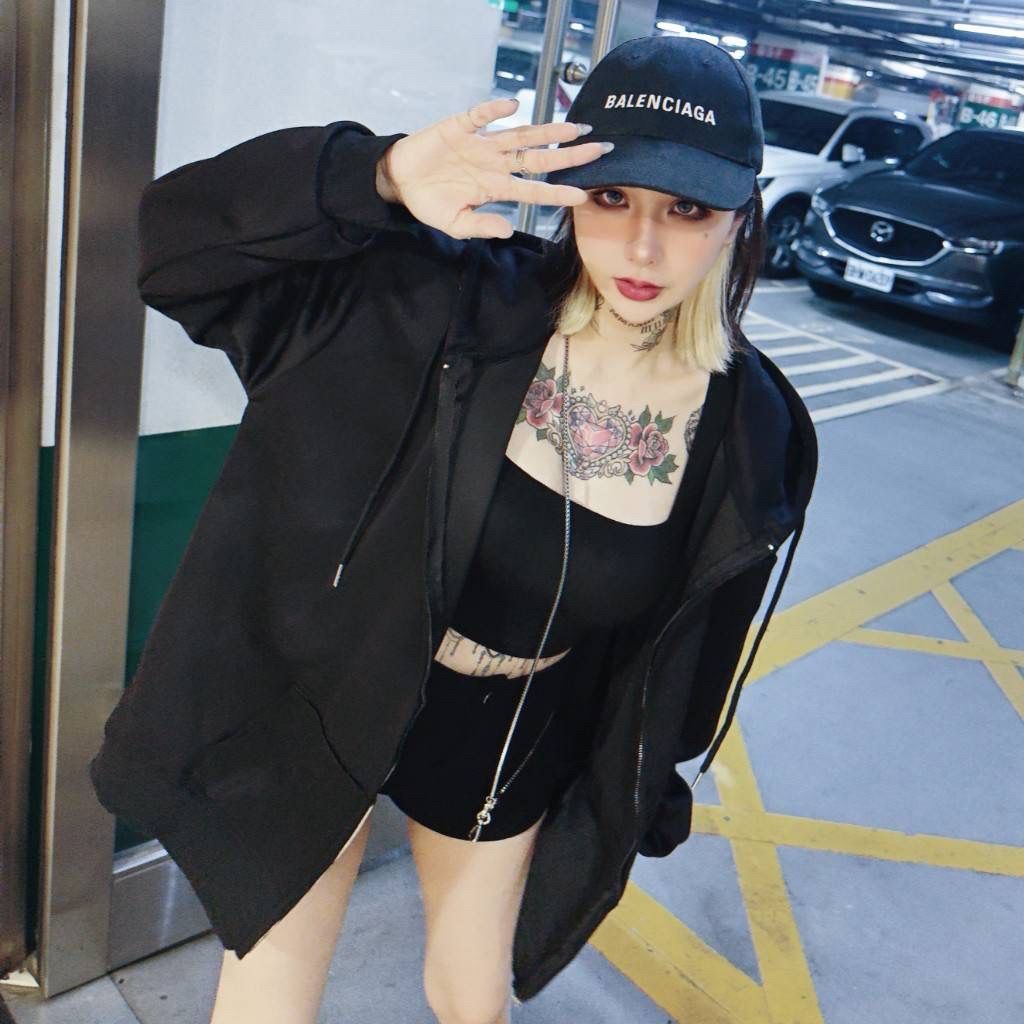 tw-11134207-81ztn-mgwo9mjd73t518