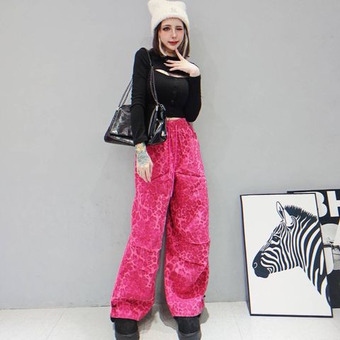 tw-11134207-81zti-mh670oyo3oqzc8