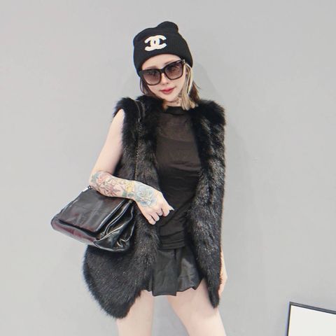 tw-11134207-81zth-mh85jmy1hibz16