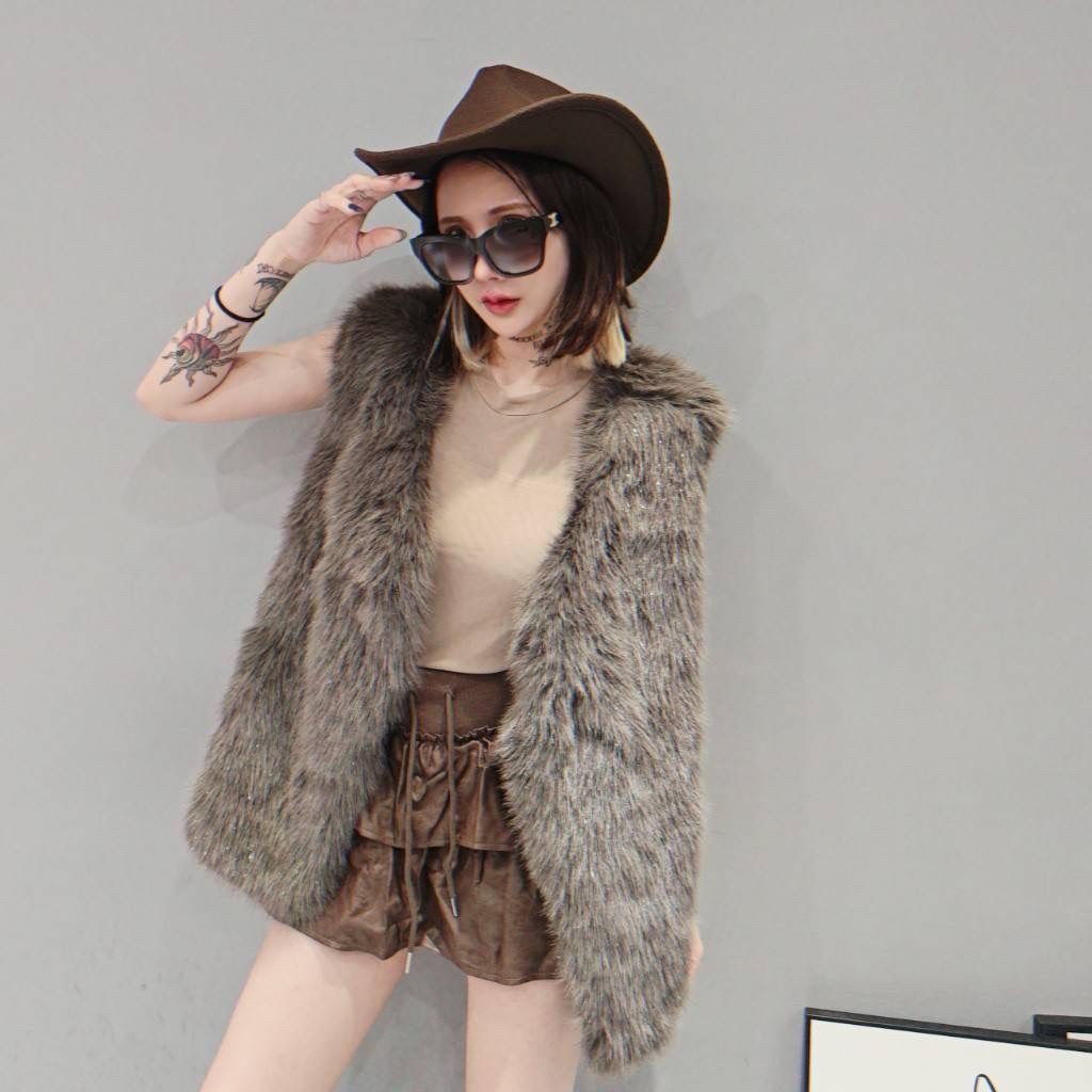 tw-11134207-81ztc-mh85gx31k7ik90