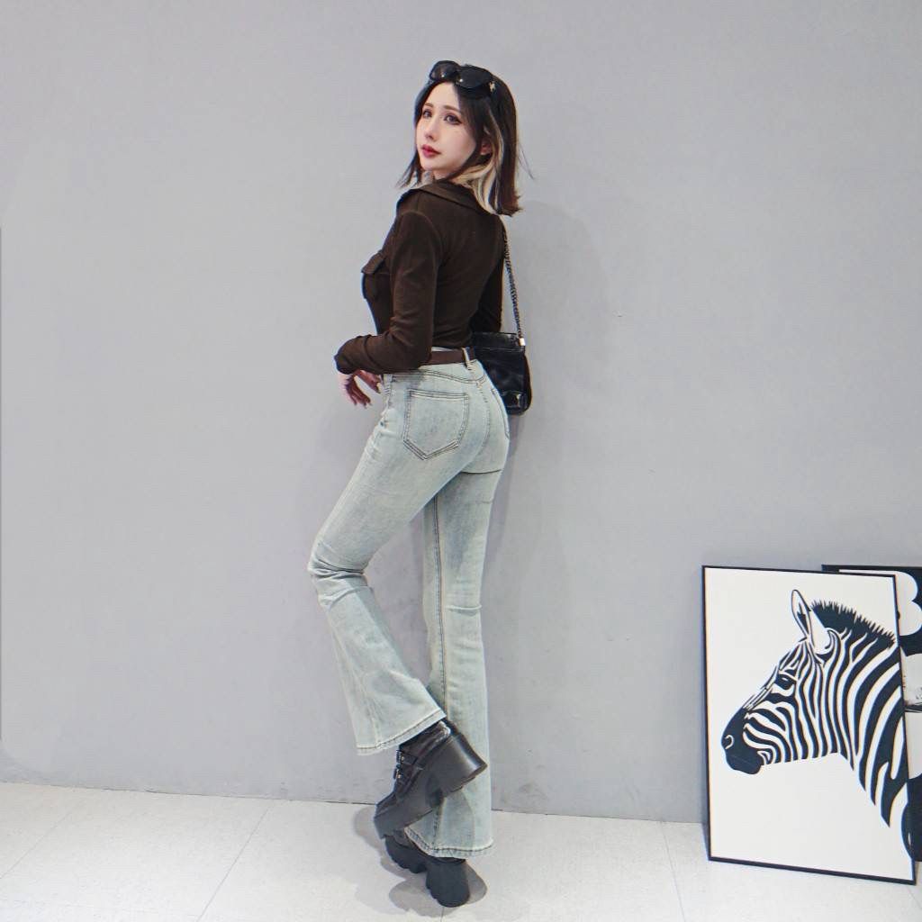 tw-11134207-81ztm-mhd9juwpfnyh27