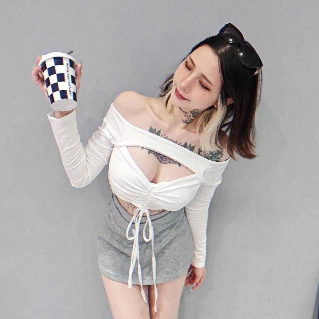 tw-11134207-81zti-mhnomger3kzl94