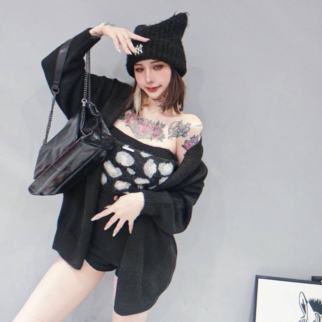 tw-11134207-81zth-mhsbp65szwn8ec