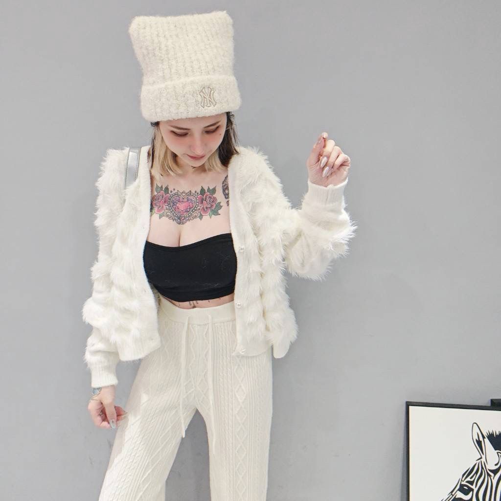 tw-11134207-81zti-mhtt95rews1xb9