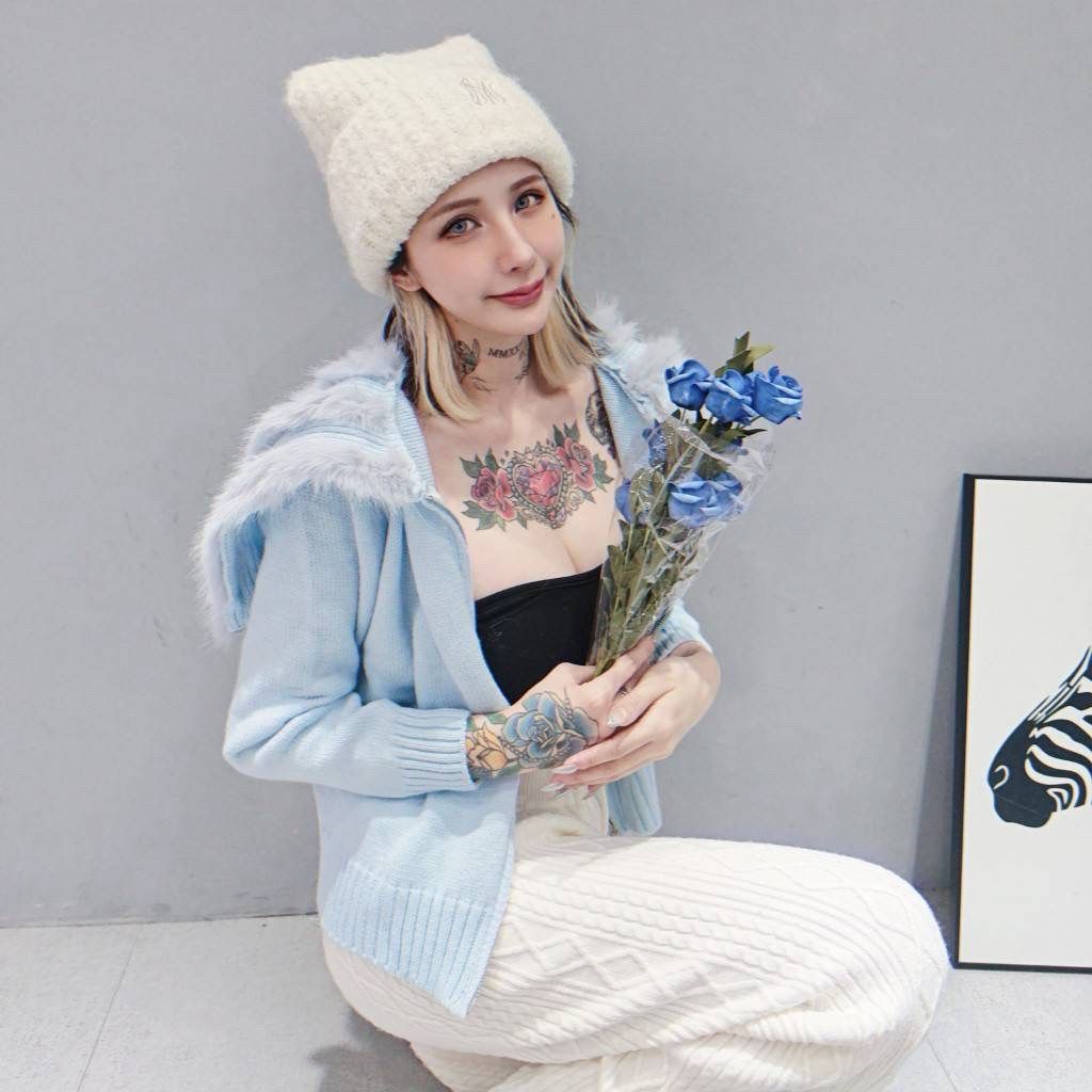 tw-11134207-81ztg-mhzhnl8f4qva44