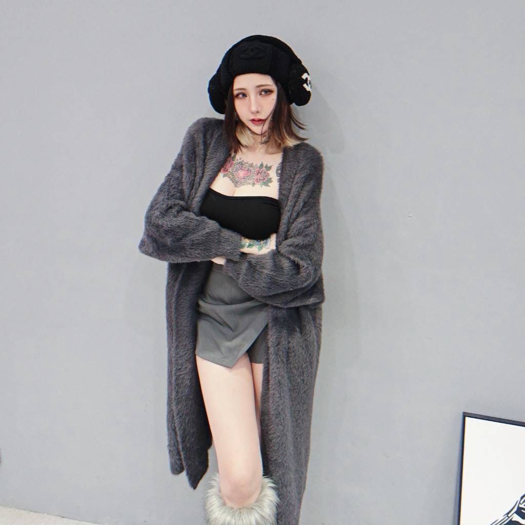 tw-11134207-81ztd-mi0a9uuxdybqbc