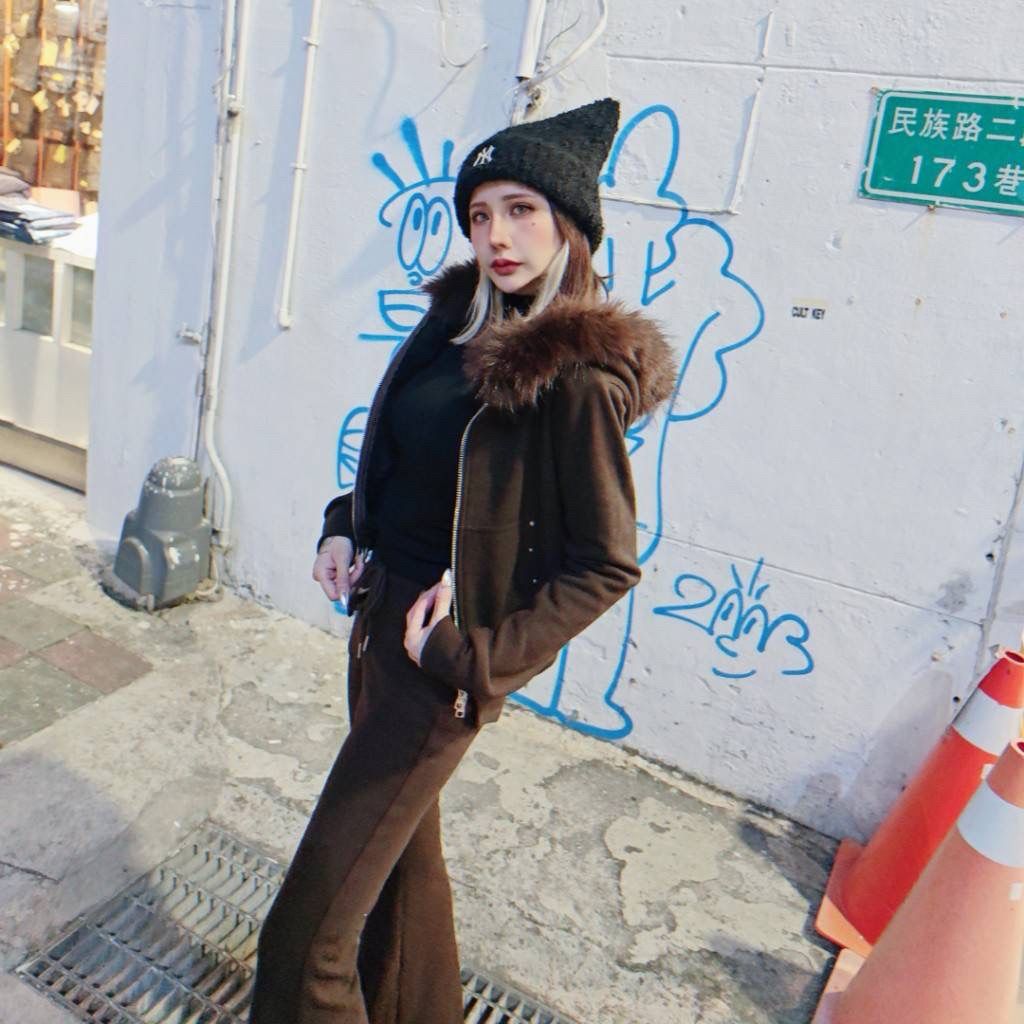 tw-11134207-81ztp-mihdu515687bd4