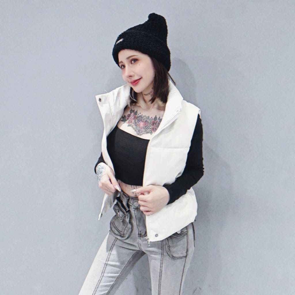 tw-11134207-81ztf-milxq1t11q863b