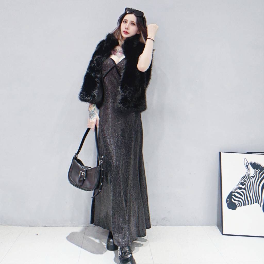 tw-11134207-81ztq-mincl86p6ku8f3