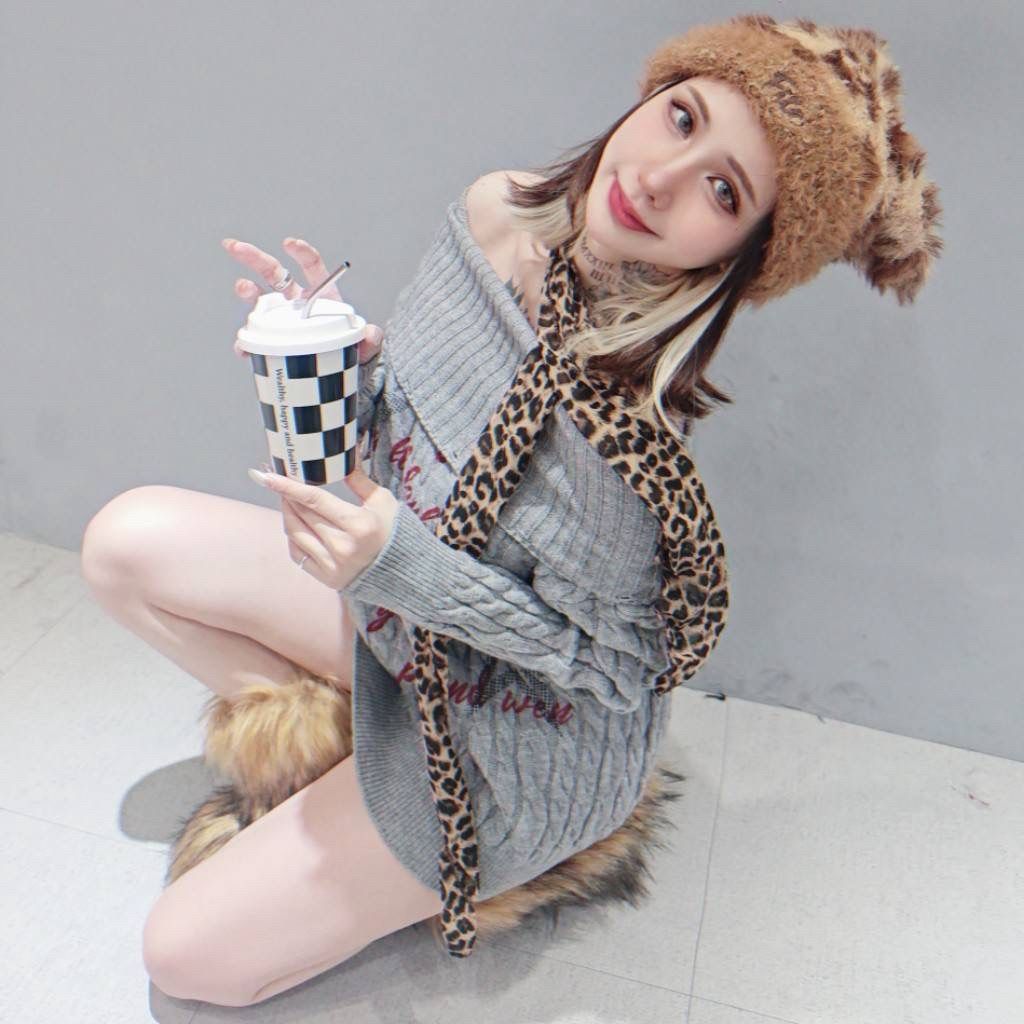 tw-11134207-81zti-miq4x39y3fnmca