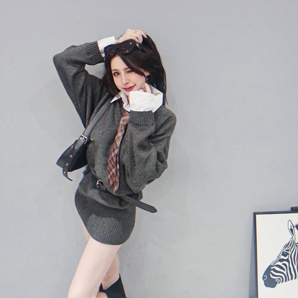 tw-11134207-81ztj-mivxx957ev4427