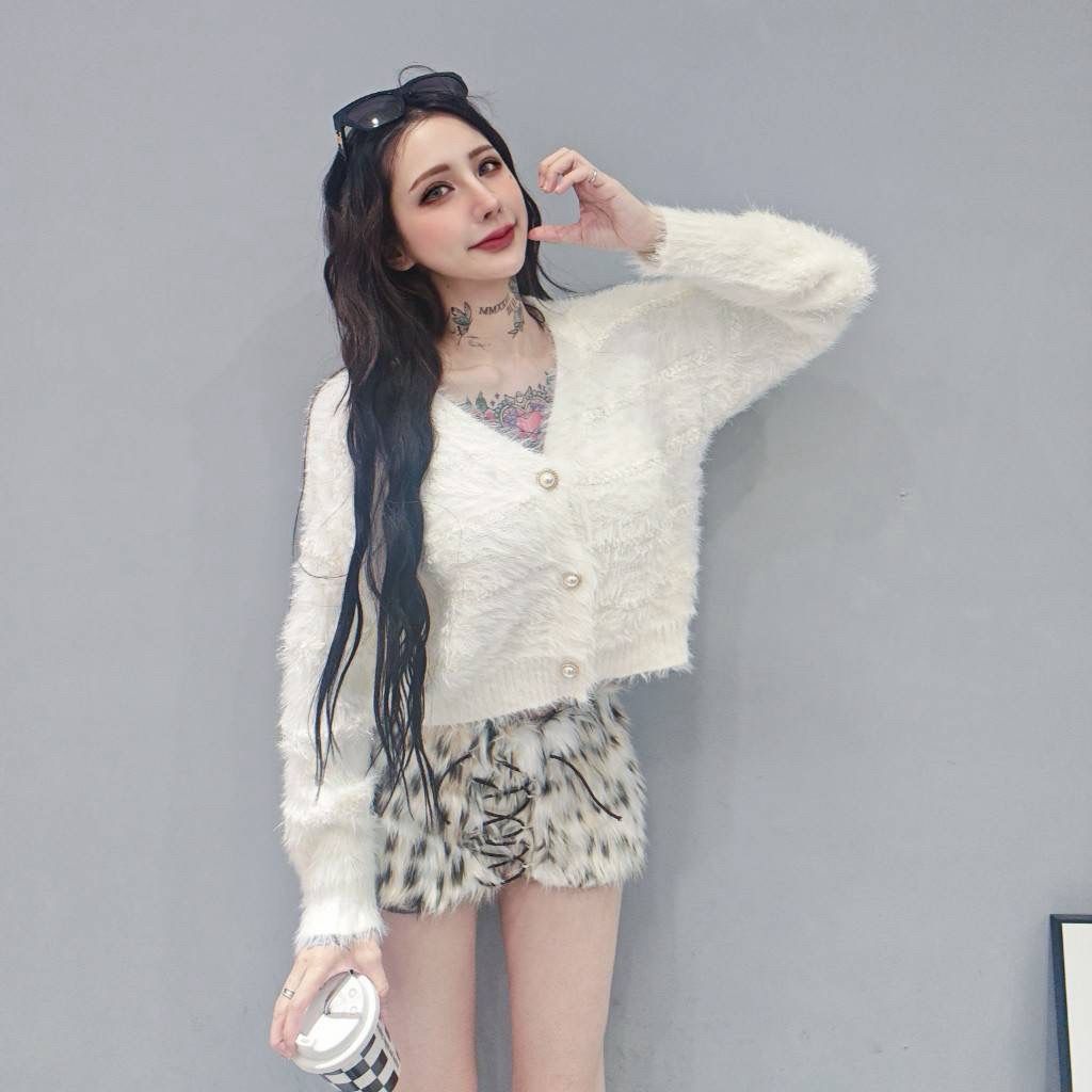 tw-11134207-81ztm-miyl7rk94c8y58