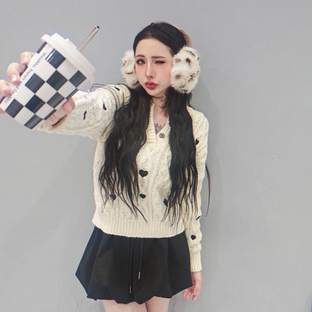 tw-11134207-81zti-mj1dk6uj7nyad0