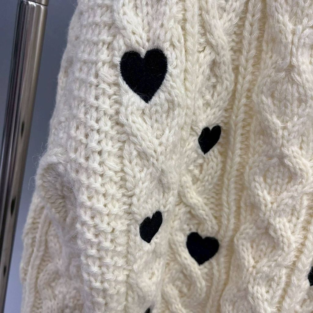 tw-11134207-81ztg-mj1dk6s8lzpid1