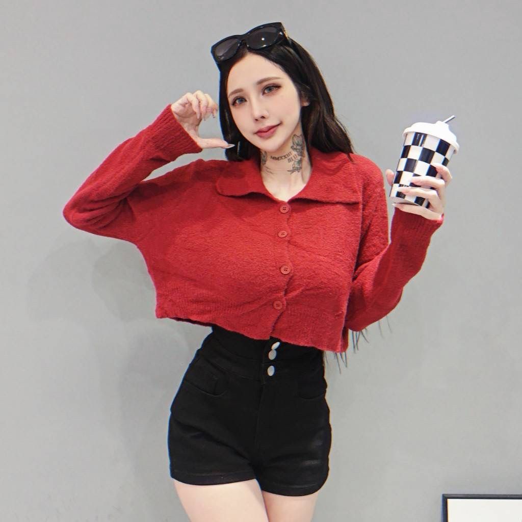 tw-11134207-81ztm-mjnv02omj6yu2e