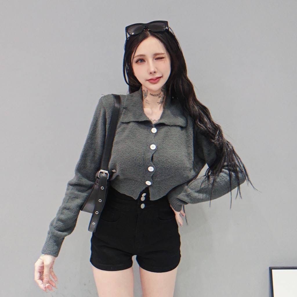 tw-11134207-81zte-mjnv02ov1ero65