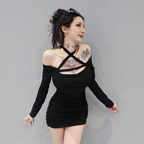 tw-11134207-820l4-mk9kjzm8w7wn7d