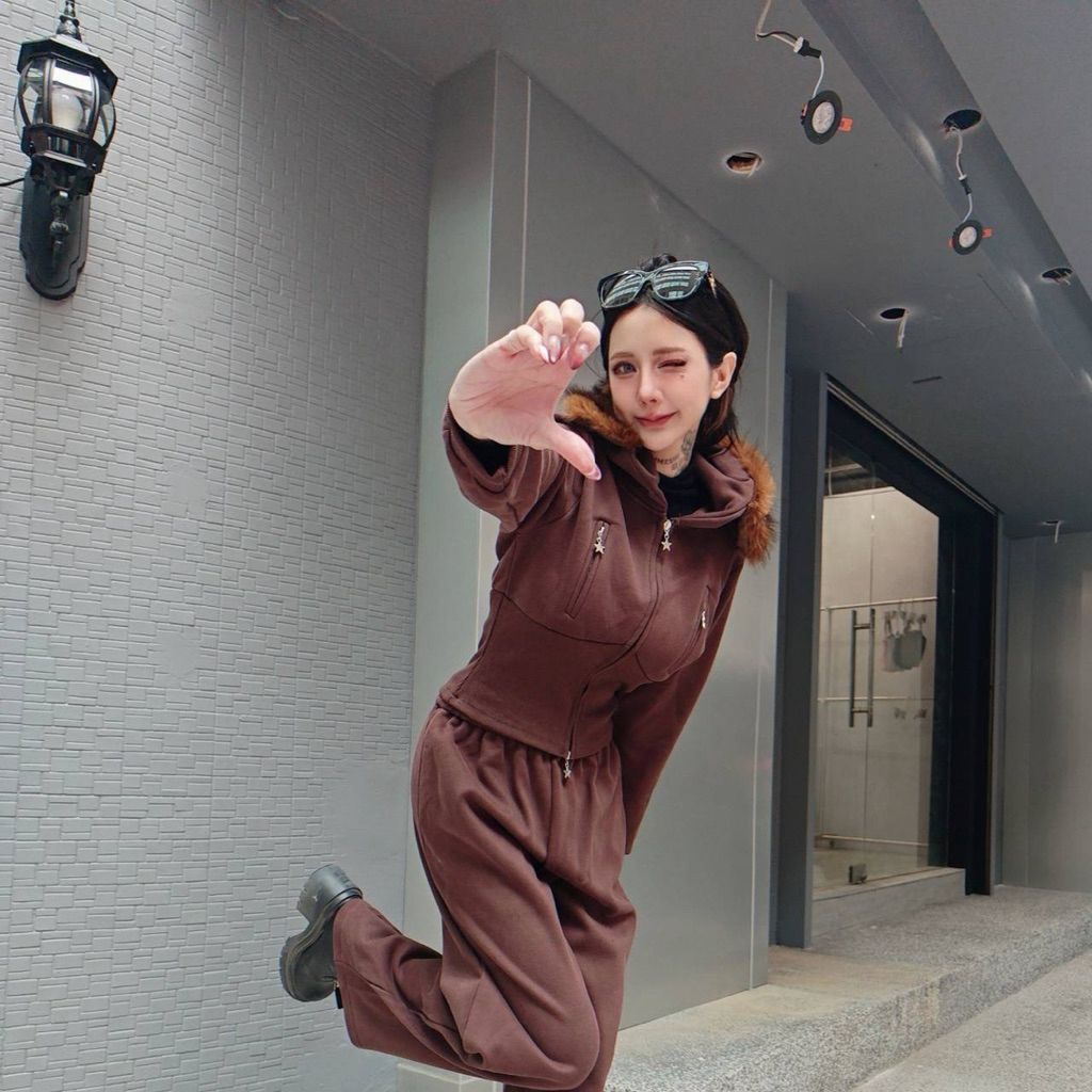 tw-11134207-820lb-mkh06aoaleroc4