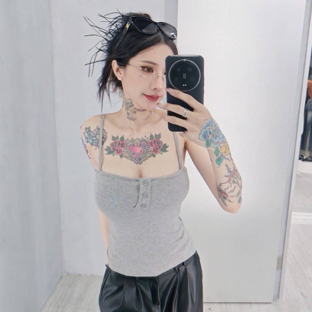 tw-11134207-820l5-mktq94nu5h4y15