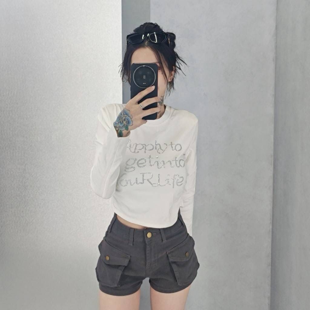 tw-11134207-820le-mkz01s6m62h1e2