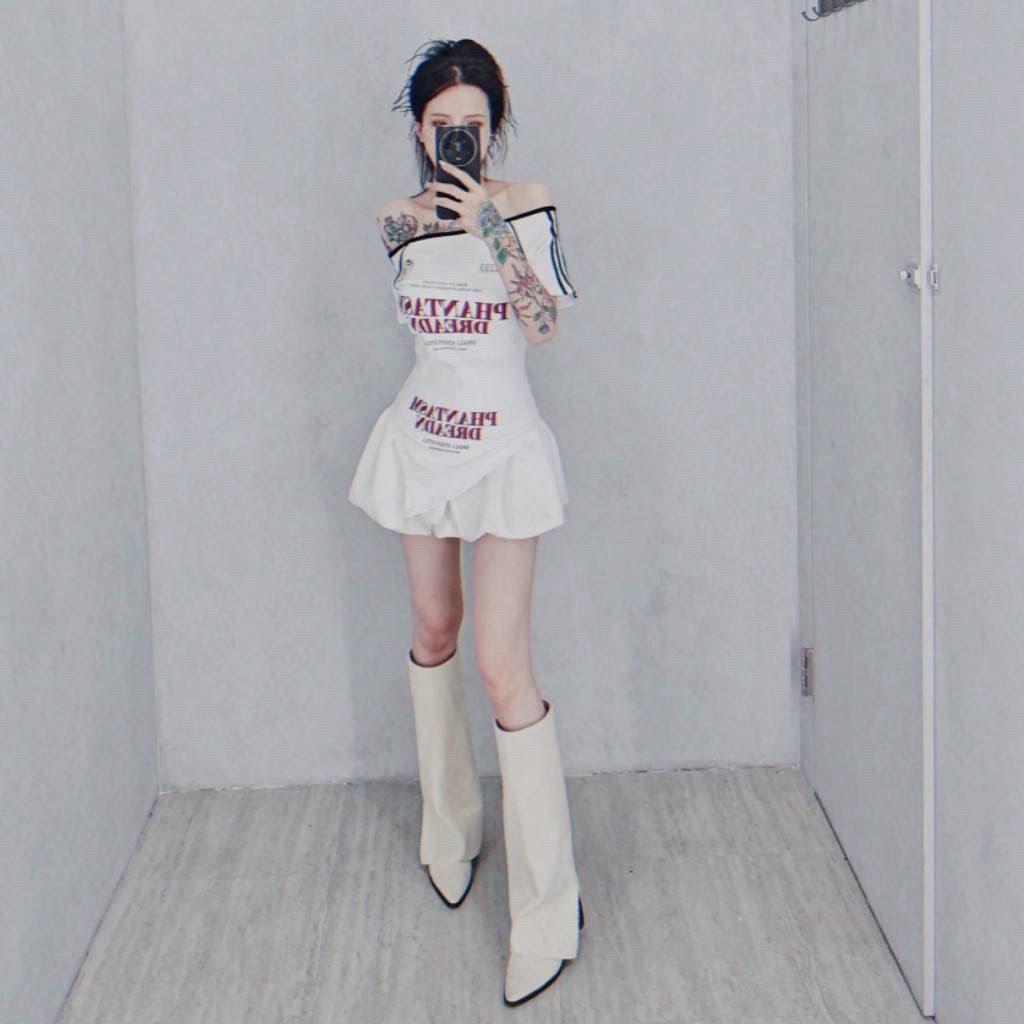 tw-11134207-820le-ml57eof79te5a7