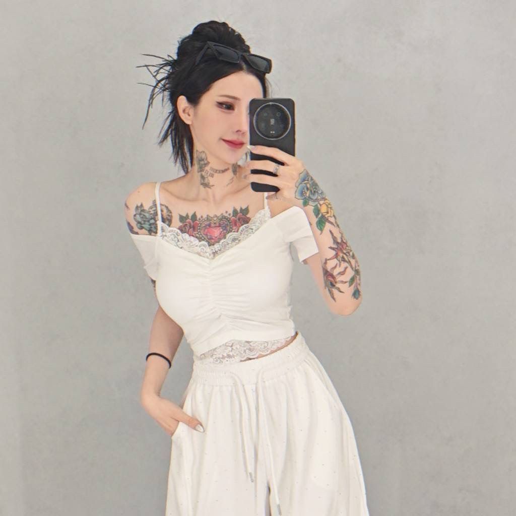 tw-11134207-820l9-ml9abqnksj5v9d